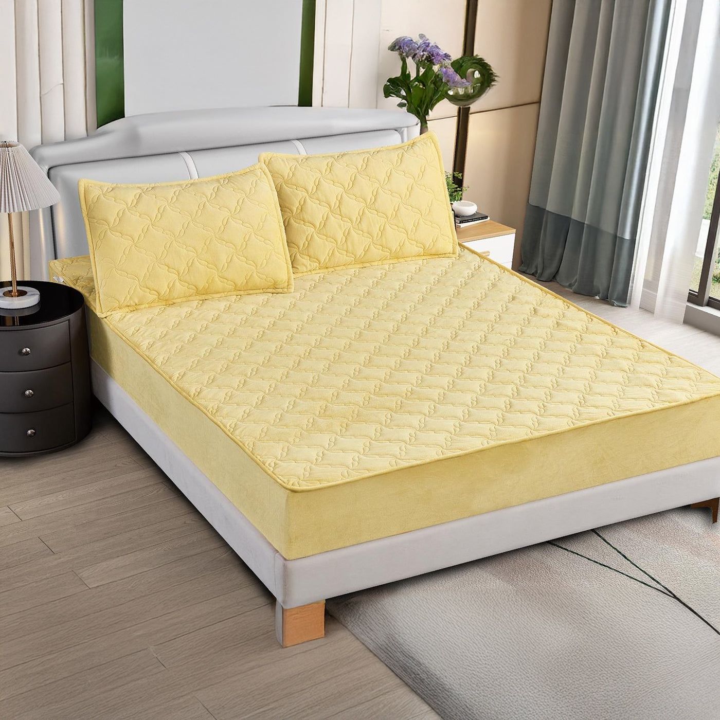 Huse matlasate 180 x 200 + 2 Fete perna 50 x 75 Galben deschis