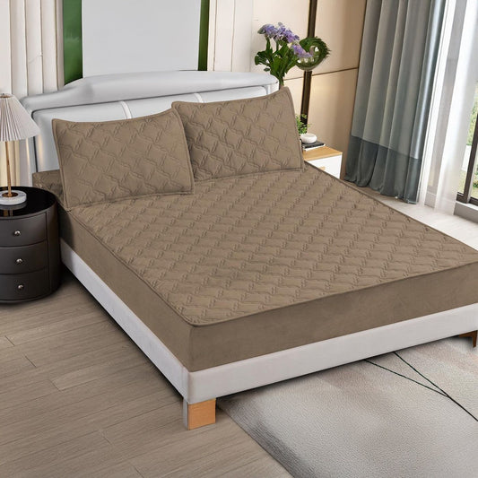 Huse matlasate 180 x 200 + 2 Fete perna 50 x 75 Maro deschis